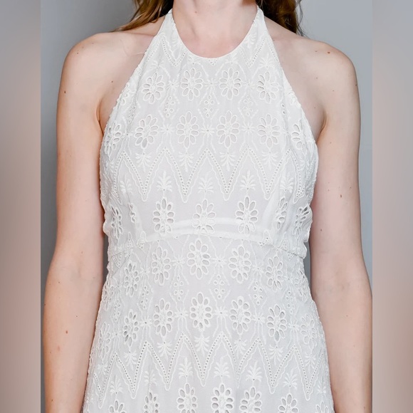 🕊️✨ ZARA White Eyelet Halter Midi Dress ✨🌿 - Picture 7 of 13
